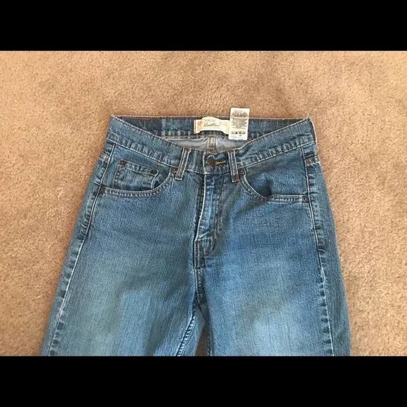 Levi Strauss, Signature Stretch Crop  Jeans Size 6 - Picture 3 of 6